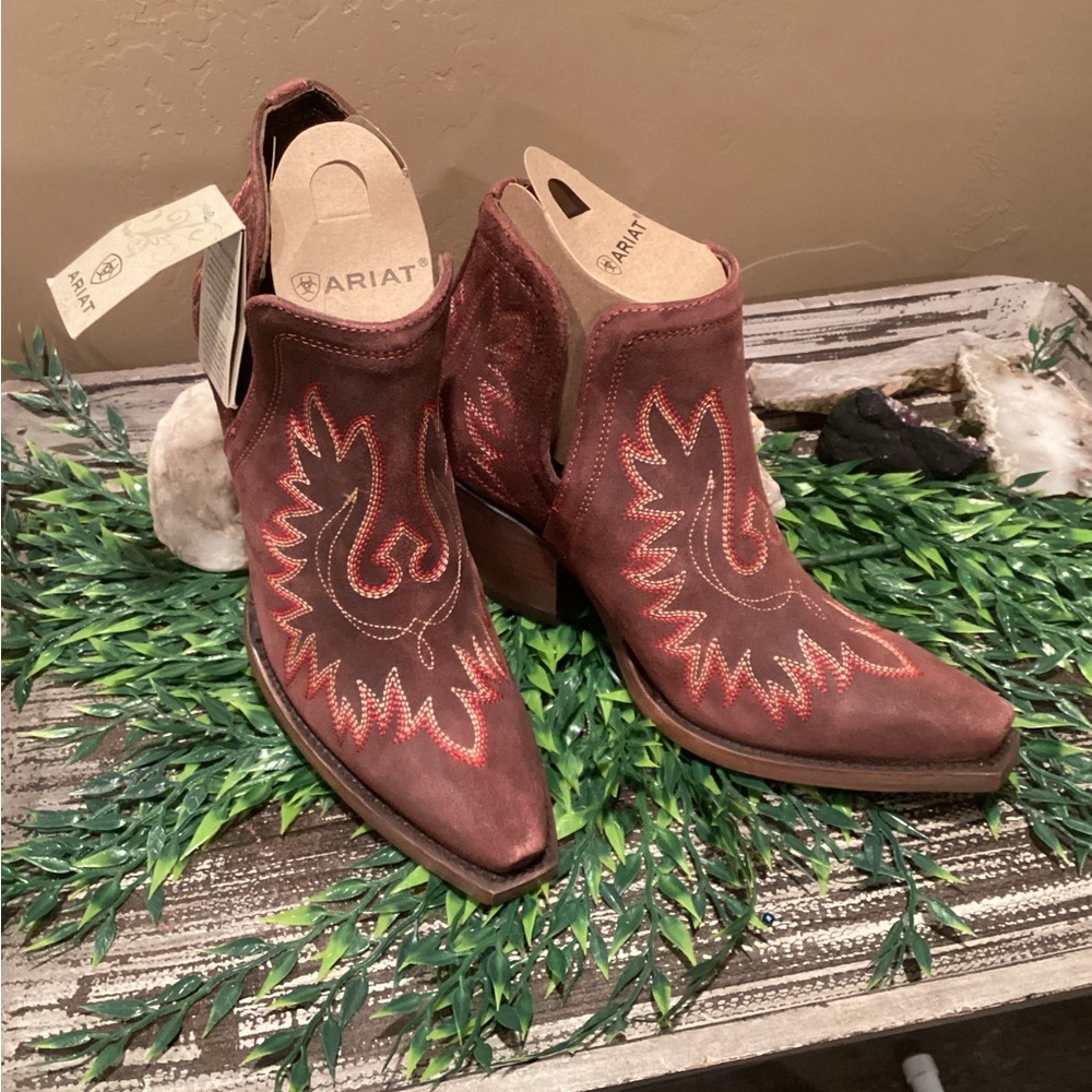 Ariat Women's Embroidered Ankle Booties - Brown and Red